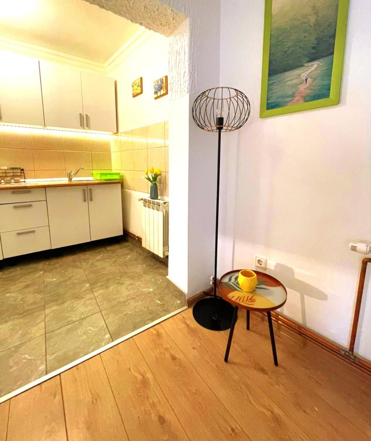 Garden Free Parking Apartment Sarajevo Bilik gambar